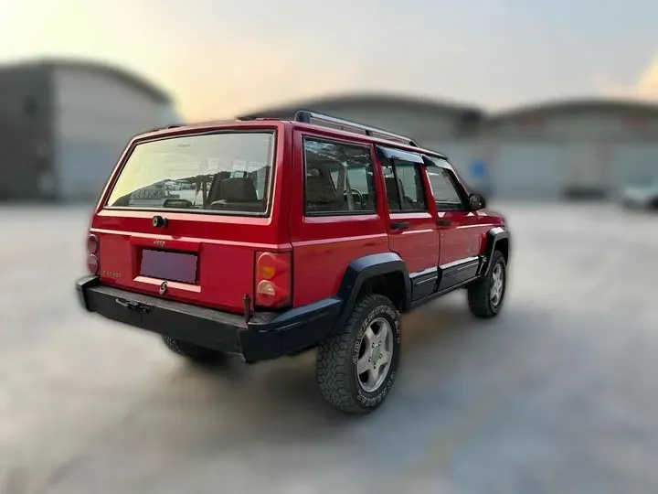 2005 Jeep Beijing JEEP 2.4L 127HP L4 5MT,autocango,china used car exporter,china ev exporter,chinese used car exporter,chinese used ev exporter