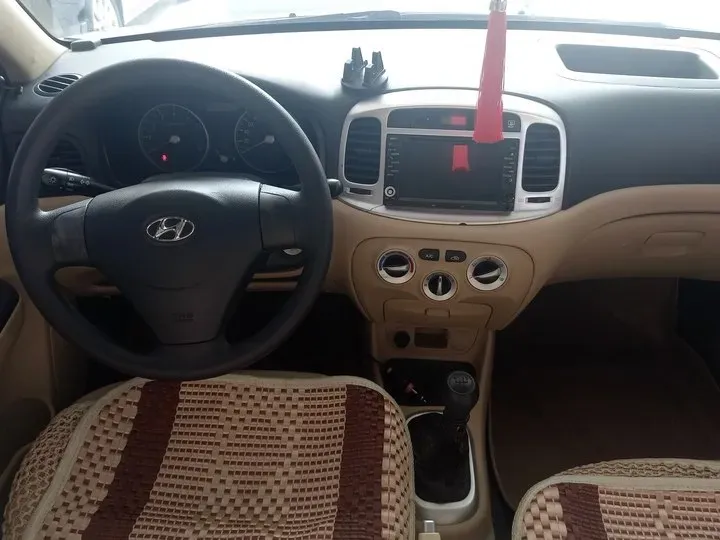 2011 Hyundai Accent 1.4L 95HP L4 5MT,autocango,china used car exporter,china ev exporter,chinese used car exporter,chinese used ev exporter