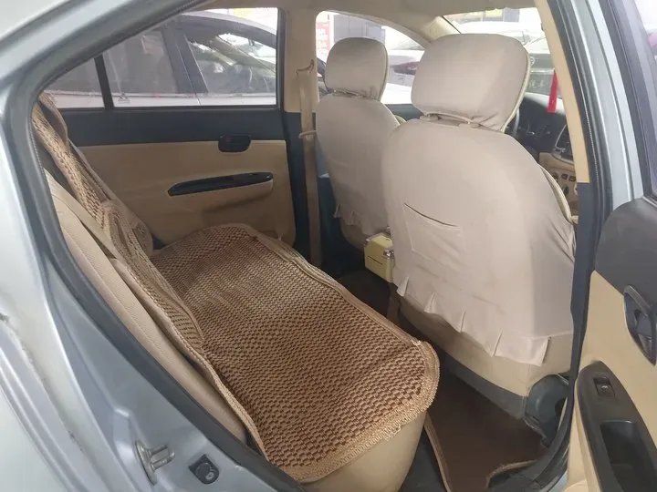 2011 Hyundai Accent 1.4L 95HP L4 5MT,autocango,china used car exporter,china ev exporter,chinese used car exporter,chinese used ev exporter