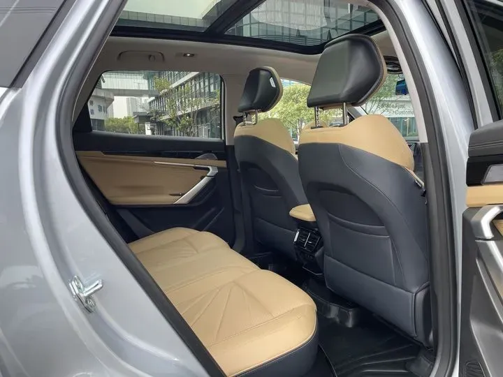 2023 Geely StarRay 1.5T 181HP L4 7DCT,autocango,china used car exporter,china ev exporter,chinese used car exporter,chinese used ev exporter