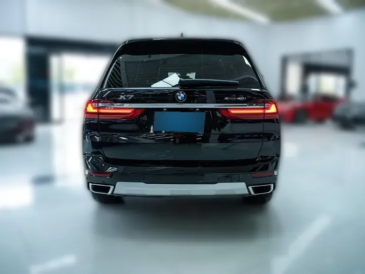 2021 BMW X7 3.0T 340HP L6 8AT,autocango,china used car exporter,china ev exporter,chinese used car exporter,chinese used ev exporter