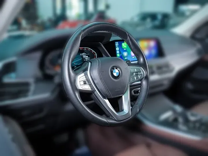 2021 BMW X7 3.0T 340HP L6 8AT,autocango,china used car exporter,china ev exporter,chinese used car exporter,chinese used ev exporter