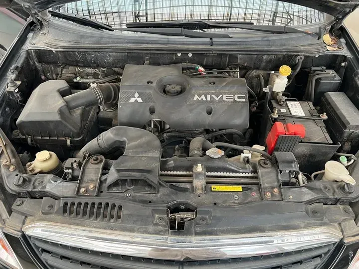 2011 Mitsubishi Zinger 2.0L 170HP L4 4AT,autocango,china used car exporter,china ev exporter,chinese used car exporter,chinese used ev exporter