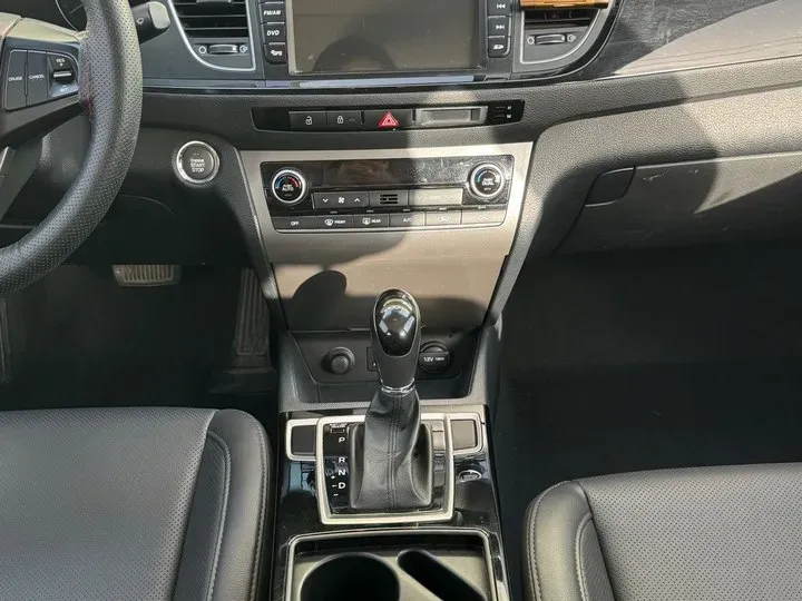 2014 Hyundai Mistra 1.8L 143HP L4 6AT,autocango,china used car exporter,china ev exporter,chinese used car exporter,chinese used ev exporter