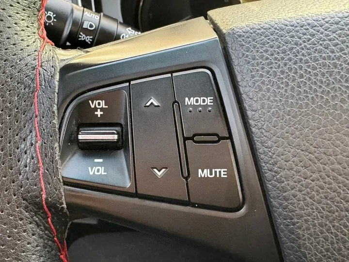 2014 Hyundai Mistra 1.8L 143HP L4 6AT,autocango,china used car exporter,china ev exporter,chinese used car exporter,chinese used ev exporter