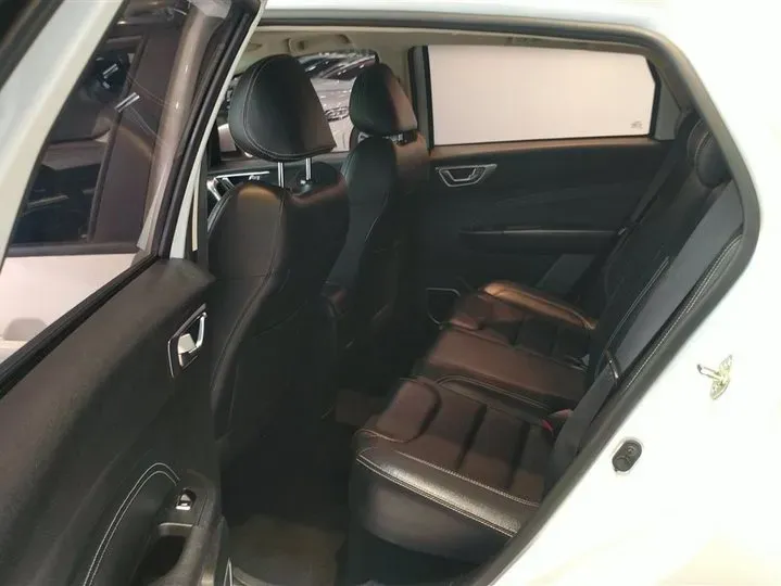 2017 Geely Vision X3 1.5L 102HP L4 4AT,autocango,china used car exporter,china ev exporter,chinese used car exporter,chinese used ev exporter