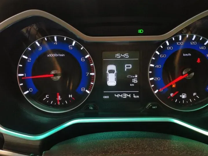 2017 Geely Vision X3 1.5L 102HP L4 4AT,autocango,china used car exporter,china ev exporter,chinese used car exporter,chinese used ev exporter