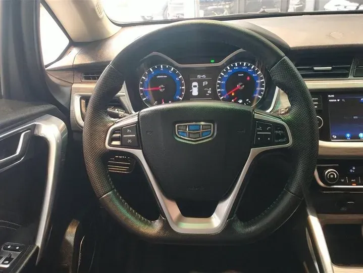 2017 Geely Vision X3 1.5L 102HP L4 4AT,autocango,china used car exporter,china ev exporter,chinese used car exporter,chinese used ev exporter