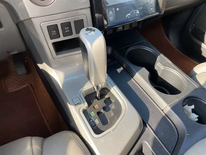 2010 Maserati GranCabrio 4.7L 439HP V8 6AT,autocango,china used car exporter,china ev exporter,chinese used car exporter,chinese used ev exporter