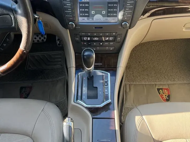 2011 Roewe 750 1.8T 160HP L4 5AT,autocango,china used car exporter,china ev exporter,chinese used car exporter,chinese used ev exporter