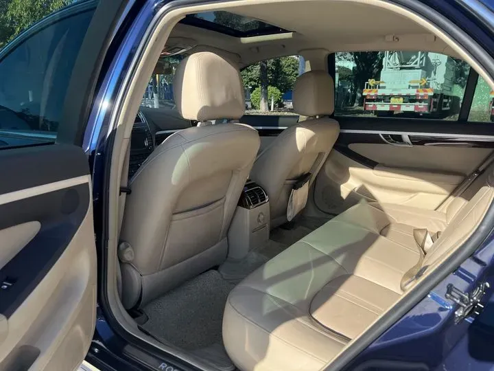 2011 Roewe 750 1.8T 160HP L4 5AT,autocango,china used car exporter,china ev exporter,chinese used car exporter,chinese used ev exporter