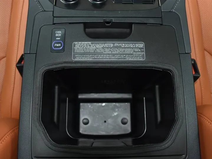 2009 Lexus LX 5.7L 367HP V8 6AT,autocango,china used car exporter,china ev exporter,chinese used car exporter,chinese used ev exporter