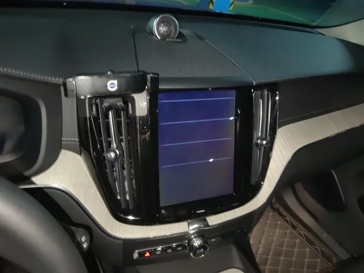 2020 Volvo XC60 2.0T 320HP L4 8AT PHEV 11.6KWH,autocango,china used car exporter,china ev exporter,chinese used car exporter,chinese used ev exporter