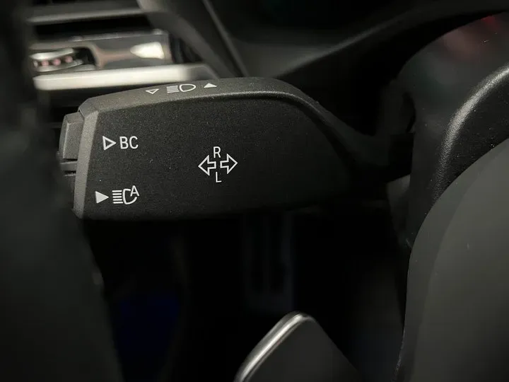 2020 BMW X4 2.0T 184HP L4 8AT,autocango,china used car exporter,china ev exporter,chinese used car exporter,chinese used ev exporter