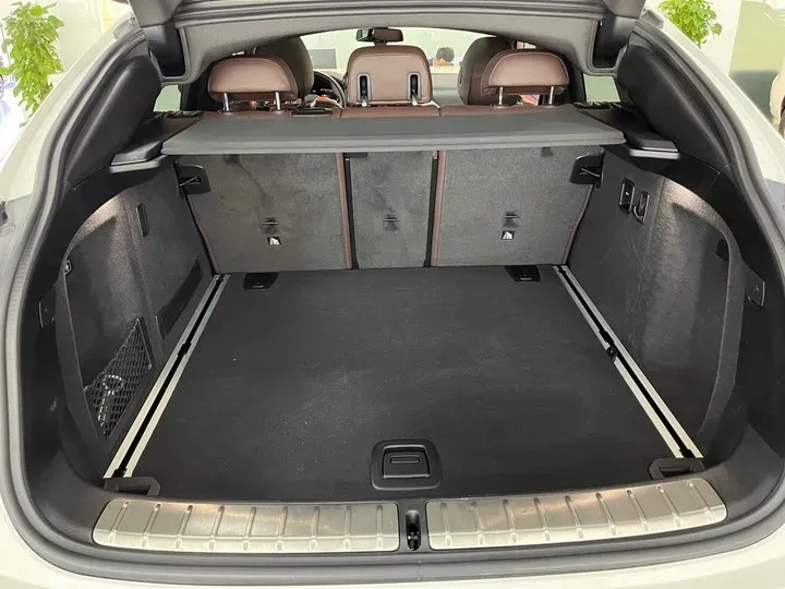 2020 BMW X4 2.0T 184HP L4 8AT,autocango,china used car exporter,china ev exporter,chinese used car exporter,chinese used ev exporter