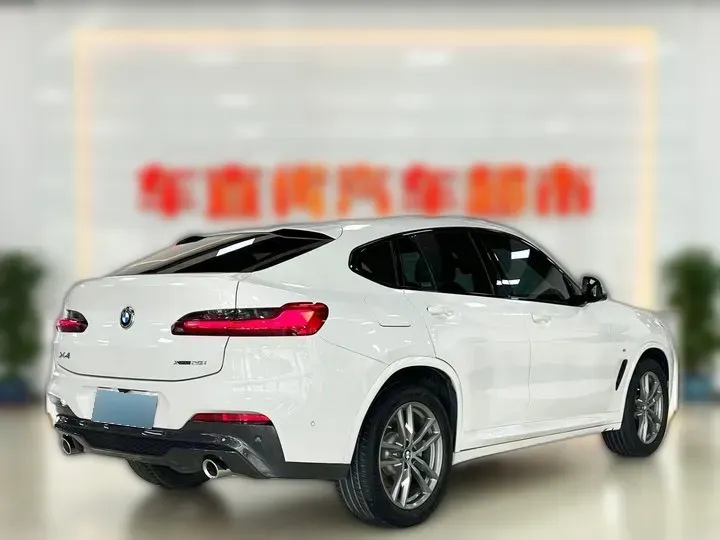 2020 BMW X4 2.0T 184HP L4 8AT,autocango,china used car exporter,china ev exporter,chinese used car exporter,chinese used ev exporter