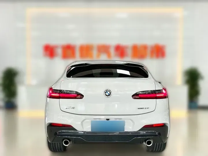 2020 BMW X4 2.0T 184HP L4 8AT,autocango,china used car exporter,china ev exporter,chinese used car exporter,chinese used ev exporter
