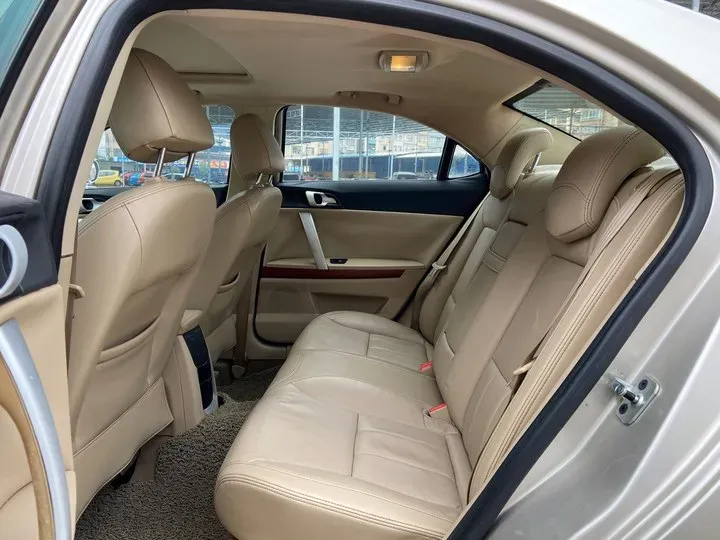 2010 Roewe 550 1.8L 133HP L4 5AT,autocango,china used car exporter,china ev exporter,chinese used car exporter,chinese used ev exporter