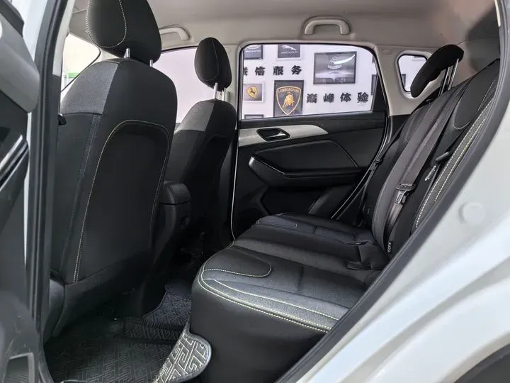 2021 BeiJing Auto X3 1.5T 150HP L4 CVT,autocango,china used car exporter,china ev exporter,chinese used car exporter,chinese used ev exporter