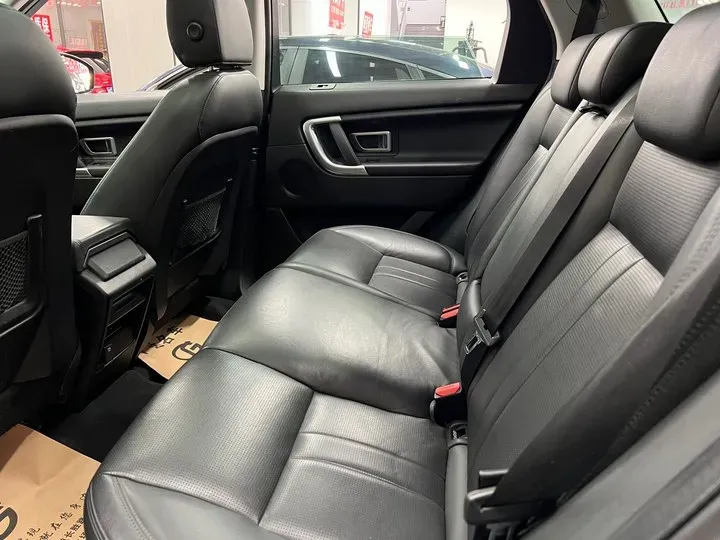 2018 Land Rover Discovery Sport 2.0T 241HP L4 9AT,autocango,china used car exporter,china ev exporter,chinese used car exporter,chinese used ev exporter