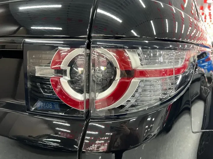 2018 Land Rover Discovery Sport 2.0T 241HP L4 9AT,autocango,china used car exporter,china ev exporter,chinese used car exporter,chinese used ev exporter