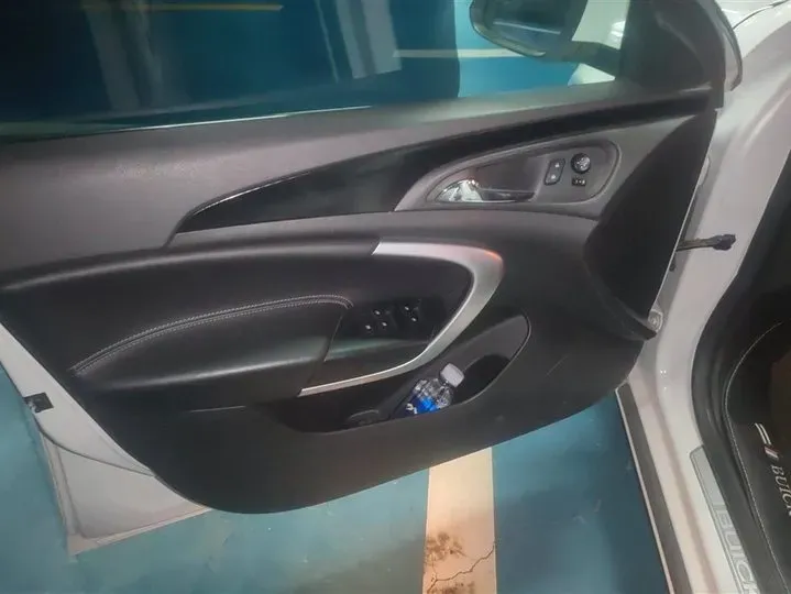 2015 Buick Regal 1.6T 184HP L4 6AT,autocango,china used car exporter,china ev exporter,chinese used car exporter,chinese used ev exporter