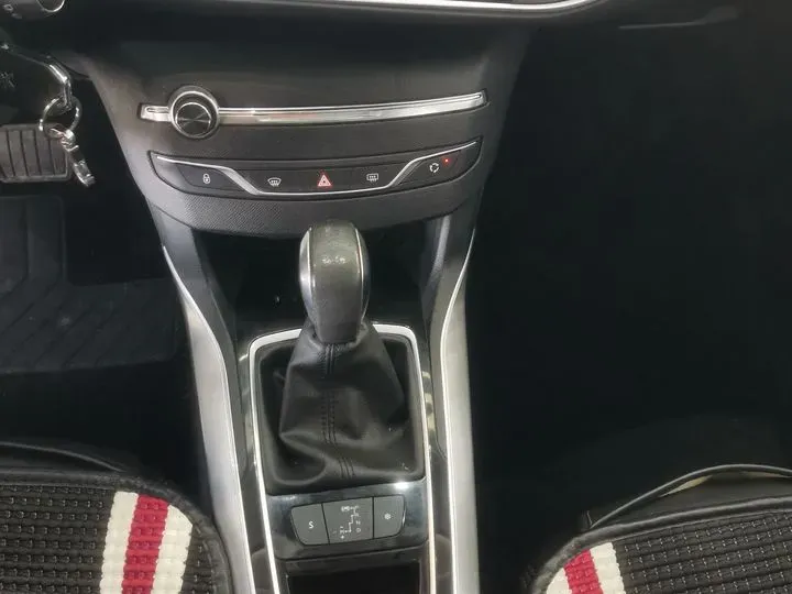 2015 Peugeot 308S 1.6T 167HP L4 6AT,autocango,china used car exporter,china ev exporter,chinese used car exporter,chinese used ev exporter