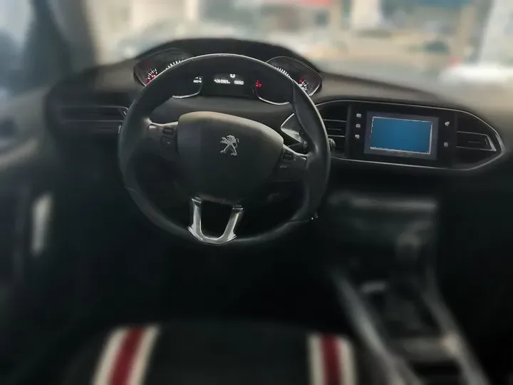2015 Peugeot 308S 1.6T 167HP L4 6AT,autocango,china used car exporter,china ev exporter,chinese used car exporter,chinese used ev exporter