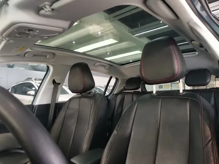 2015 Peugeot 308S 1.6T 167HP L4 6AT,autocango,china used car exporter,china ev exporter,chinese used car exporter,chinese used ev exporter