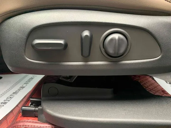 2022 Buick Enclave 2.0T 237HP L4 9AT,autocango,china used car exporter,china ev exporter,chinese used car exporter,chinese used ev exporter