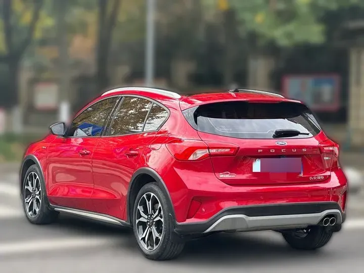 2020 Ford Focus Active 1.5T 174HP L3 8AT,autocango,china used car exporter,china ev exporter,chinese used car exporter,chinese used ev exporter
