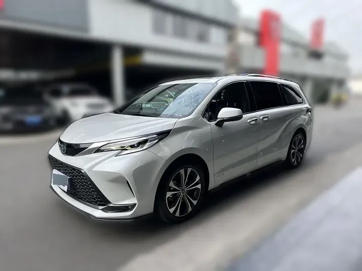 2022 Toyota Granvia 2.5L 192HP L4 E-CVT Hybrid,autocango,china used car exporter,china ev exporter,chinese used car exporter,chinese used ev exporter