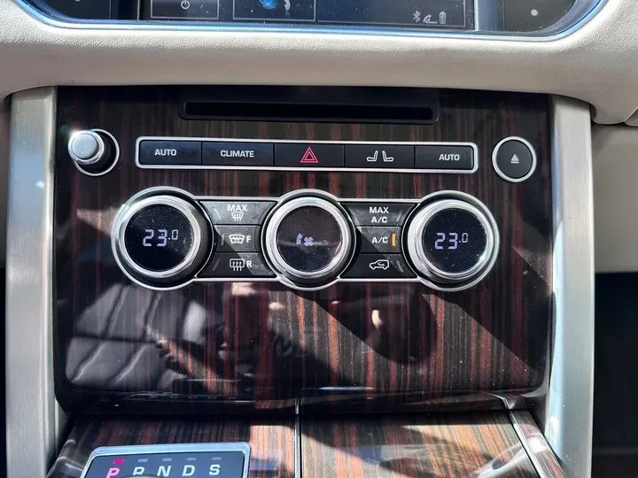 2020 Mansory Range Rover 3.0T 400HP L6 8AT,autocango,china used car exporter,china ev exporter,chinese used car exporter,chinese used ev exporter