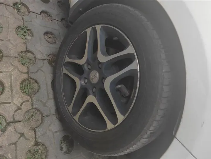 2014 BYD G5 1.5T 154HP L4 6DCT,autocango,china used car exporter,china ev exporter,chinese used car exporter,chinese used ev exporter