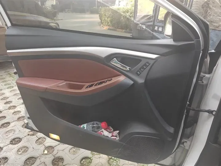 2014 BYD G5 1.5T 154HP L4 6DCT,autocango,china used car exporter,china ev exporter,chinese used car exporter,chinese used ev exporter