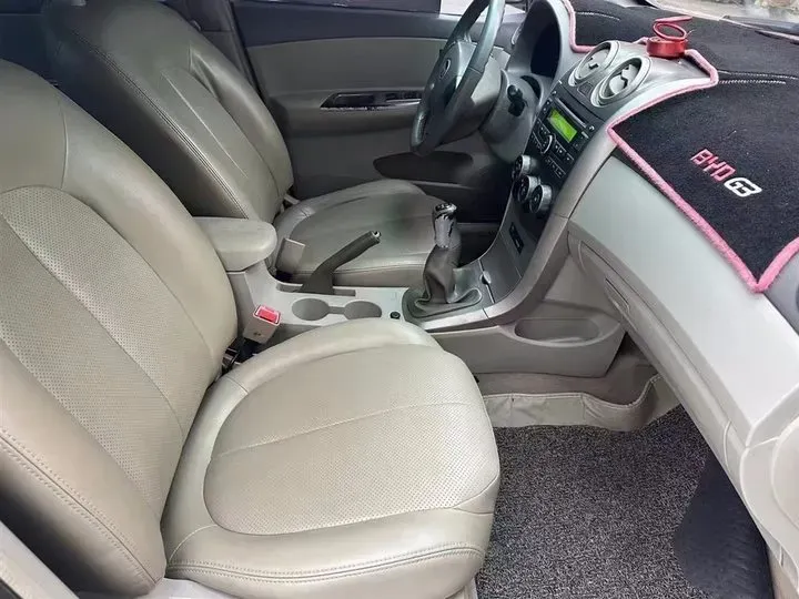 2011 BYD G3 1.5L 107HP L4 5MT,autocango,china used car exporter,china ev exporter,chinese used car exporter,chinese used ev exporter