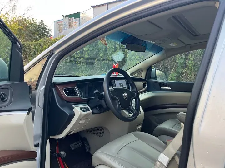 2014 Buick GL8 2.4L 186HP L4 6AT,autocango,china used car exporter,china ev exporter,chinese used car exporter,chinese used ev exporter