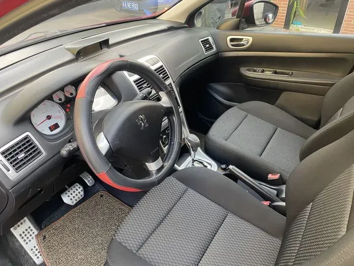 2013 Peugeot 307 1.6L 117HP L4 4AT,autocango,china used car exporter,china ev exporter,chinese used car exporter,chinese used ev exporter