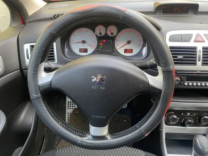 2013 Peugeot 307 1.6L 117HP L4 4AT,autocango,china used car exporter,china ev exporter,chinese used car exporter,chinese used ev exporter