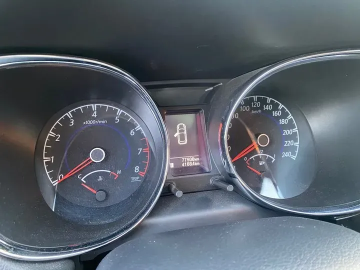 2018 Venucia T70 2.0L 144HP L4 CVT,autocango,china used car exporter,china ev exporter,chinese used car exporter,chinese used ev exporter