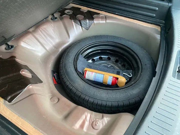 2018 Venucia T70 2.0L 144HP L4 CVT,autocango,china used car exporter,china ev exporter,chinese used car exporter,chinese used ev exporter