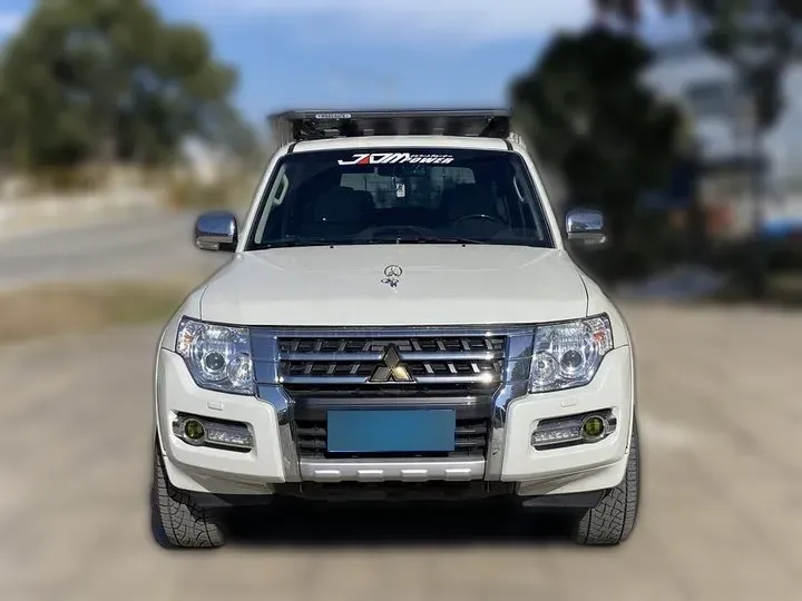 2020 Mitsubishi Pajero 3.0L 174HP V6 5AT,autocango,china used car exporter,china ev exporter,chinese used car exporter,chinese used ev exporter