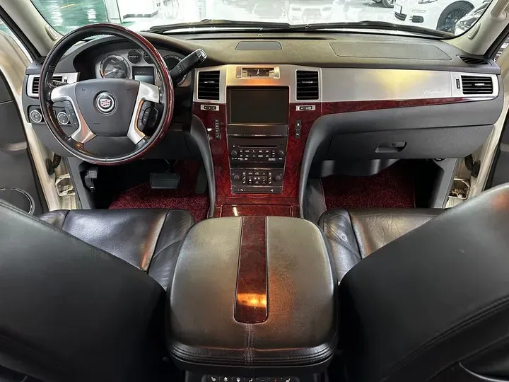 2010 Cadillac ESCALADE 6.0L 337HP V8 E-CVT Hybrid,autocango,china used car exporter,china ev exporter,chinese used car exporter,chinese used ev exporter