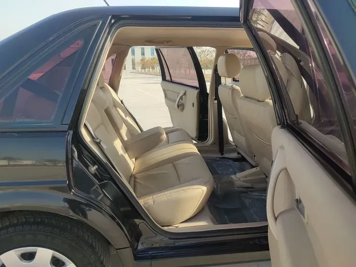 2004 Volkswagen Santana Vista 1.8L 101HP L4 5MT,autocango,china used car exporter,china ev exporter,chinese used car exporter,chinese used ev exporter