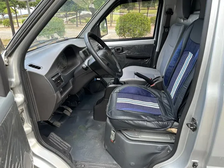 2020 WuLing RongGuang Mini Truck Special 1.5L 99HP L4 5MT,autocango,china used car exporter,china ev exporter,chinese used car exporter,chinese used ev exporter