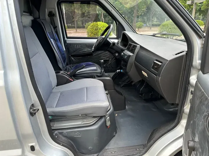 2020 WuLing RongGuang Mini Truck Special 1.5L 99HP L4 5MT,autocango,china used car exporter,china ev exporter,chinese used car exporter,chinese used ev exporter