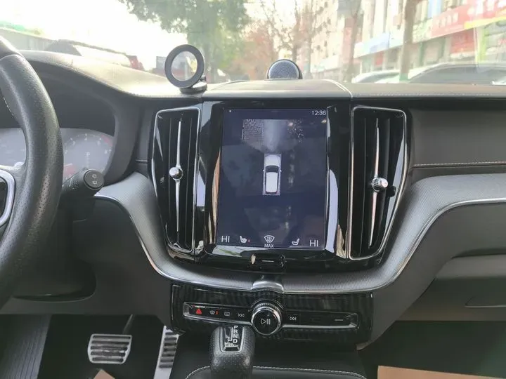 2018 Volvo XC60 2.0T 254HP L4 8AT,autocango,china used car exporter,china ev exporter,chinese used car exporter,chinese used ev exporter