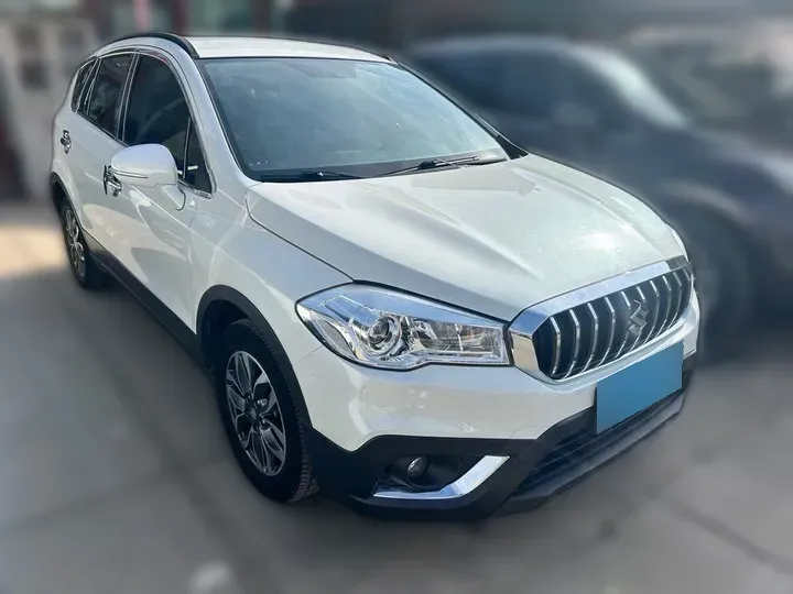 2017 Suzuki SX4 S-Cross 1.6L 122HP L4 5MT,autocango,china used car exporter,china ev exporter,chinese used car exporter,chinese used ev exporter