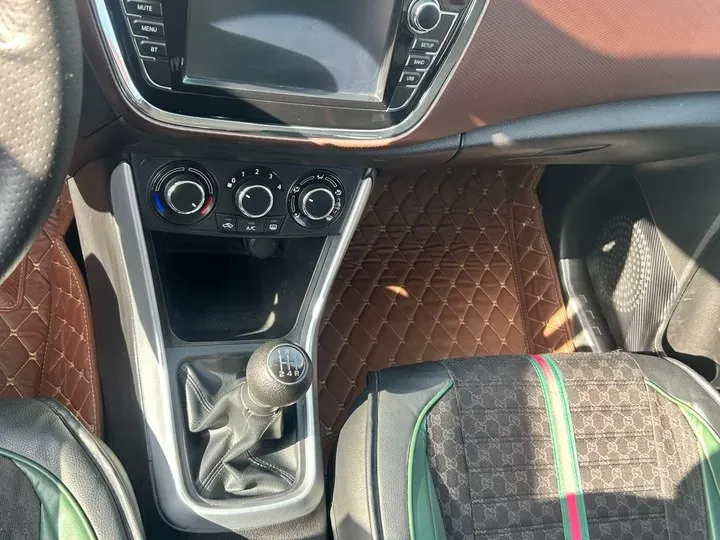 2017 Suzuki SX4 S-Cross 1.6L 122HP L4 5MT,autocango,china used car exporter,china ev exporter,chinese used car exporter,chinese used ev exporter