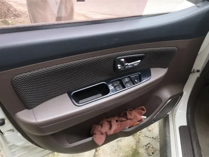 2015 FAW Senia S80 1.5L 102HP L4 5MT,autocango,china used car exporter,china ev exporter,chinese used car exporter,chinese used ev exporter